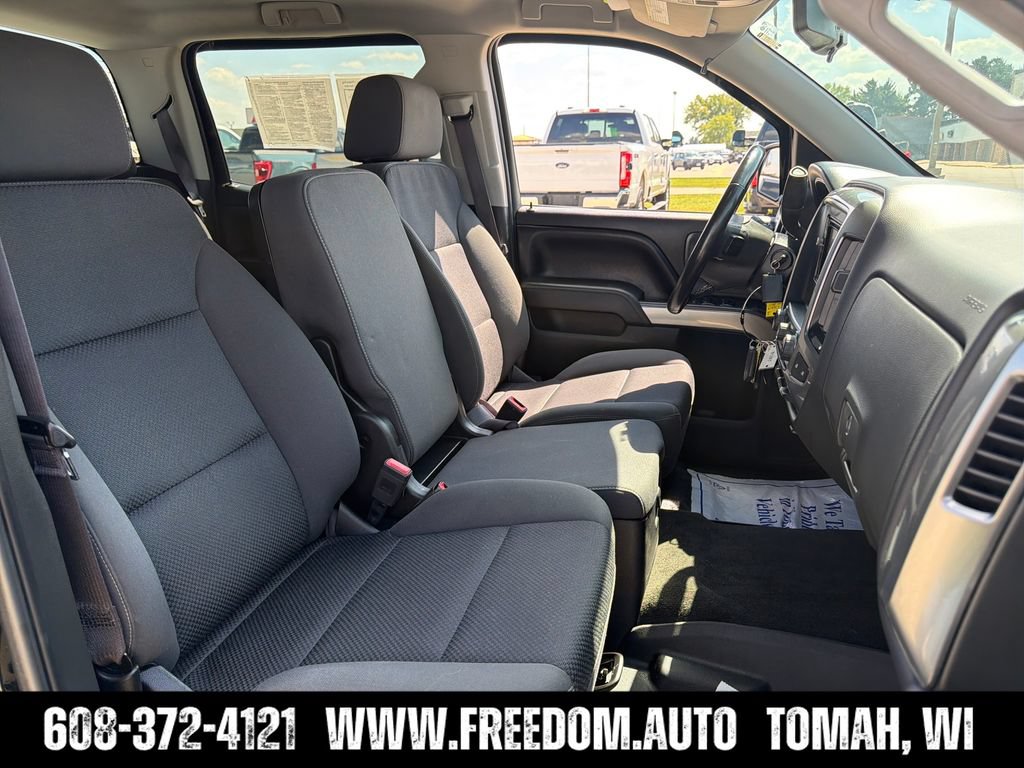 Used 2017 Chevrolet Silverado 1500 LT w/ All Star Edition AWD/4WD image 37