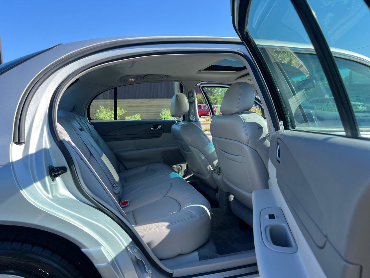 Used 2000 Lincoln Continental FWD image 34
