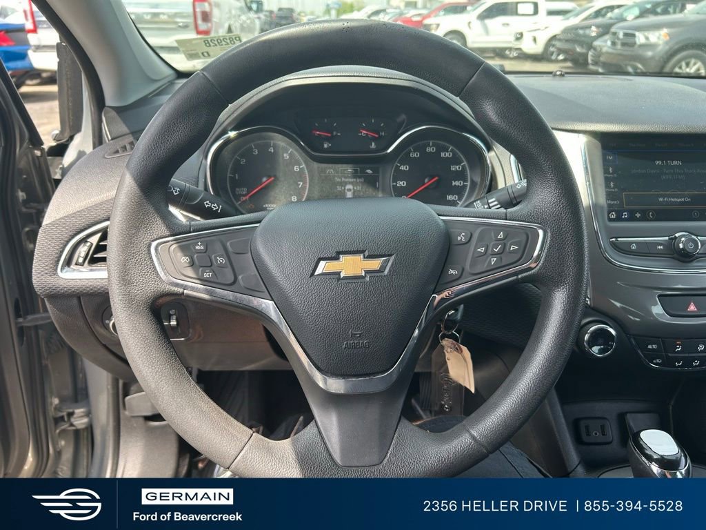 Used 2019 Chevrolet Cruze LT FWD image 22