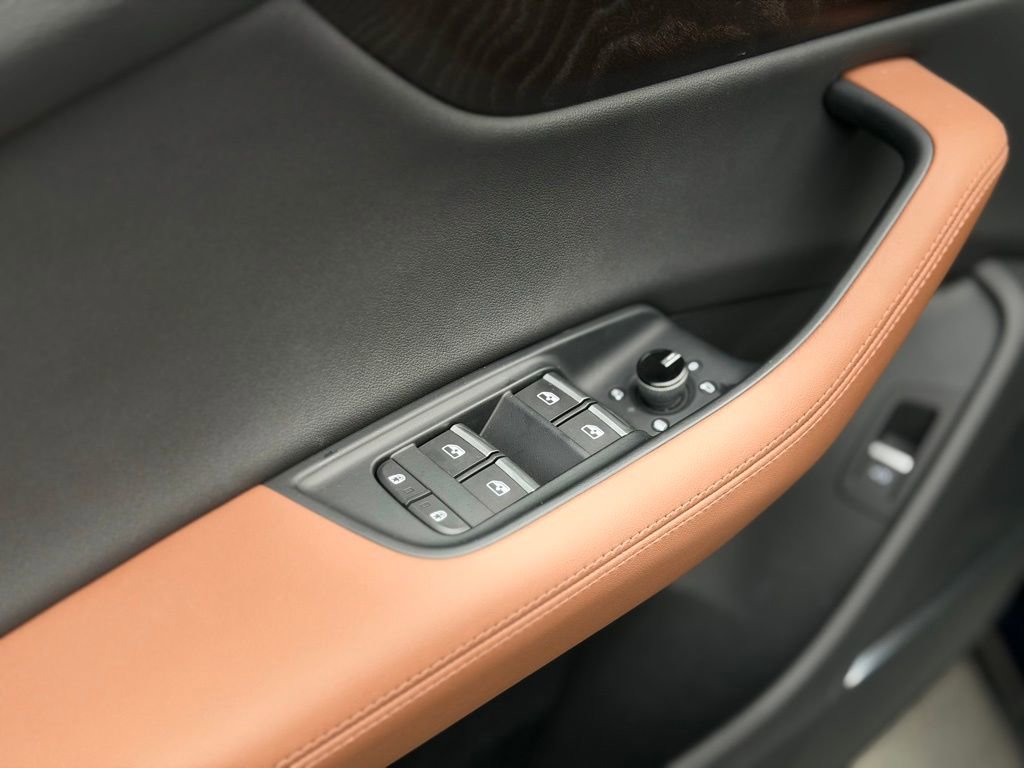 Used 2023 Audi Q8 Premium Plus AWD/4WD image 20