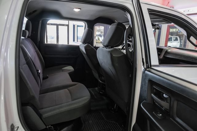 Used 2022 RAM 5500 Tradesman w/ Chrome Appearance Group AWD/4WD image 30