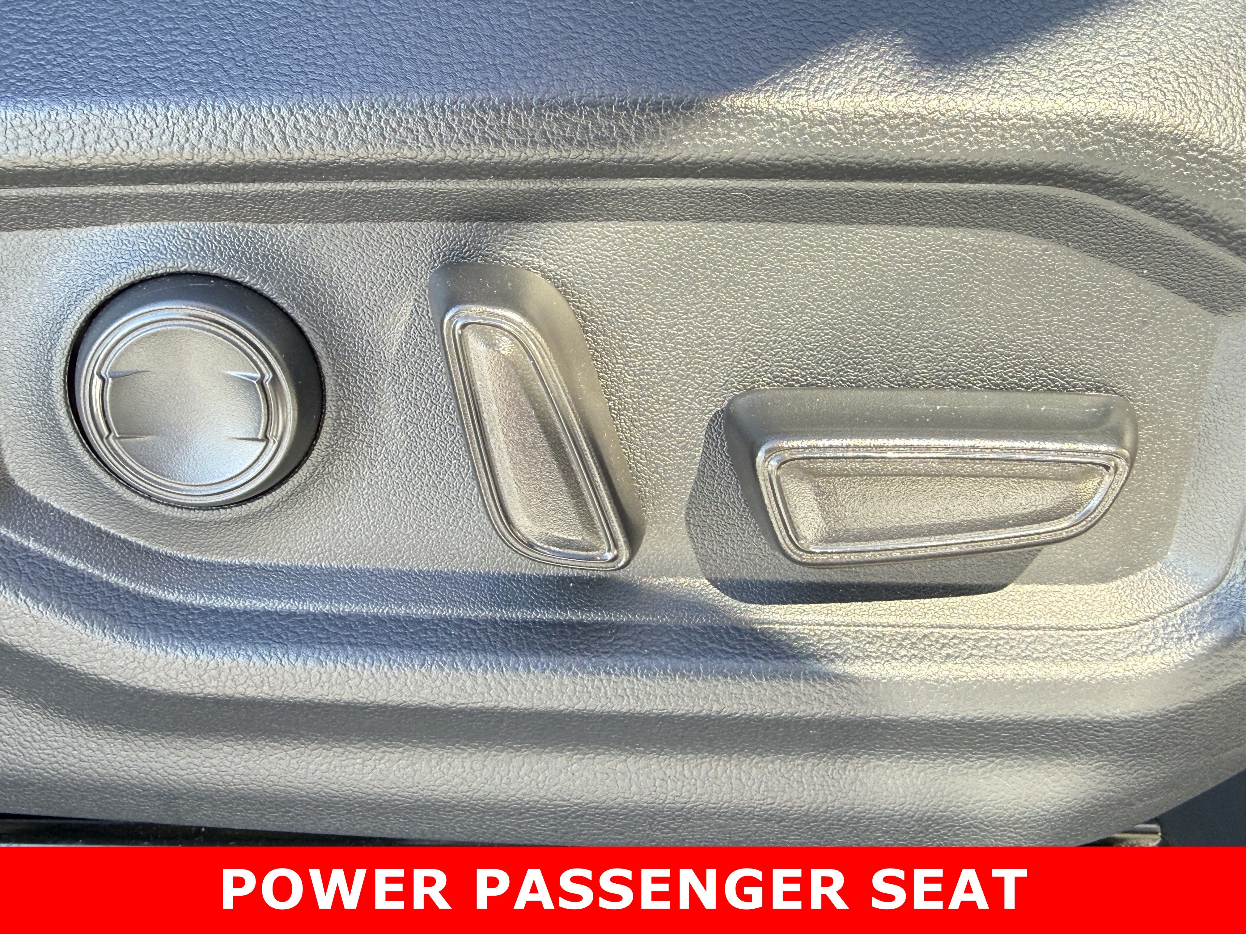 Used 2025 Toyota Tundra Limited image 19