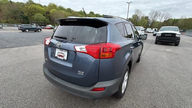 Used 2013 Toyota RAV4 XLE AWD/4WD image 5