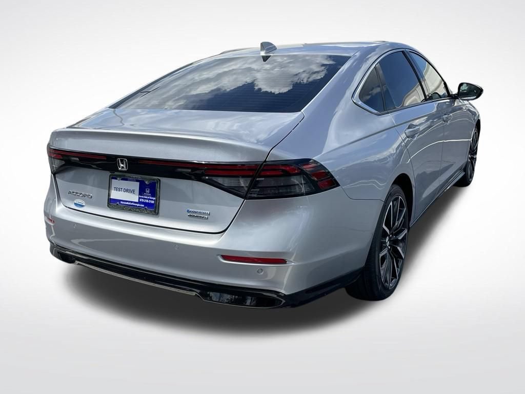 Certified 2023 Honda Accord Touring image 6
