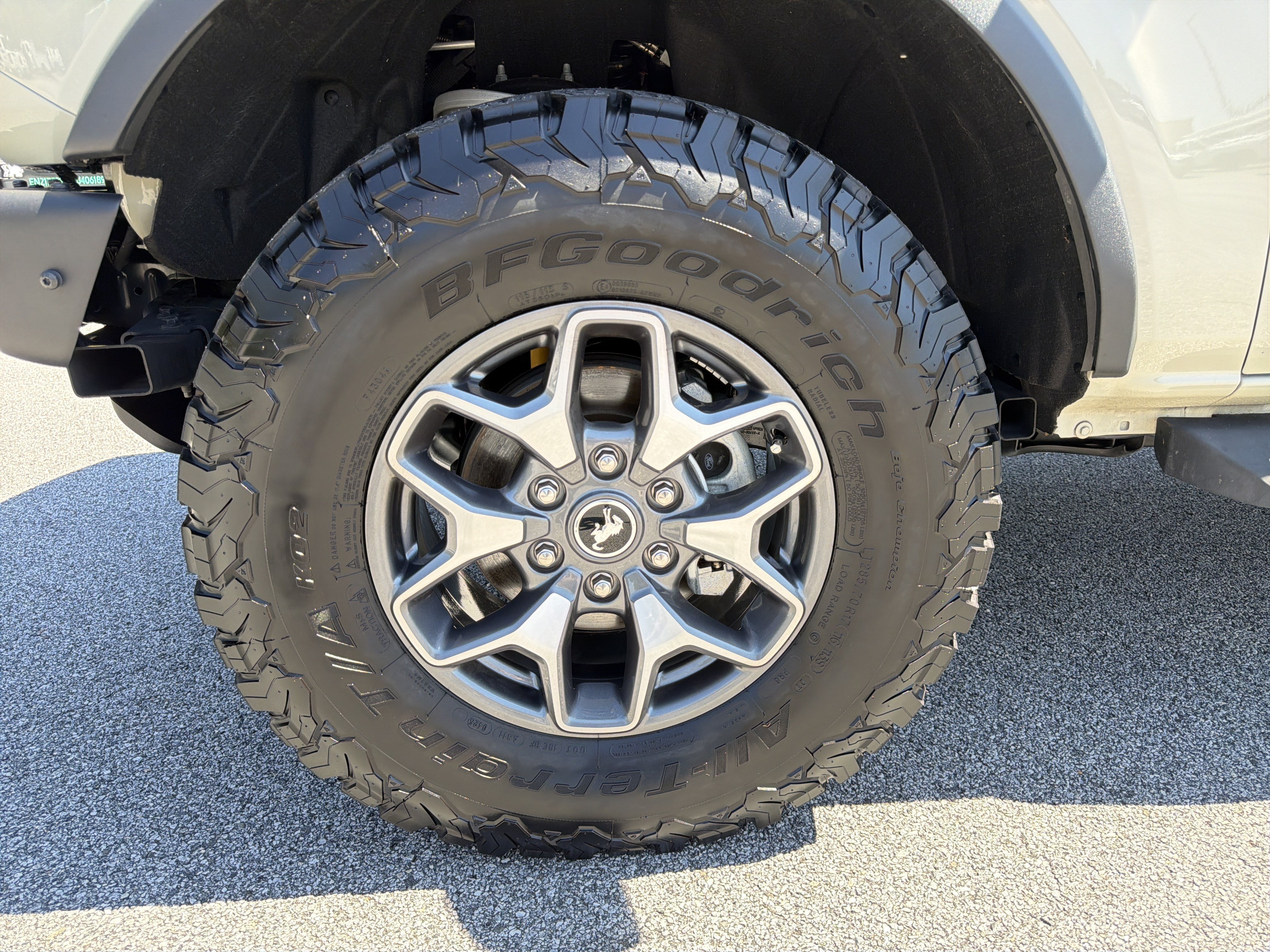 Used 2025 Ford Bronco Badlands AWD/4WD image 13