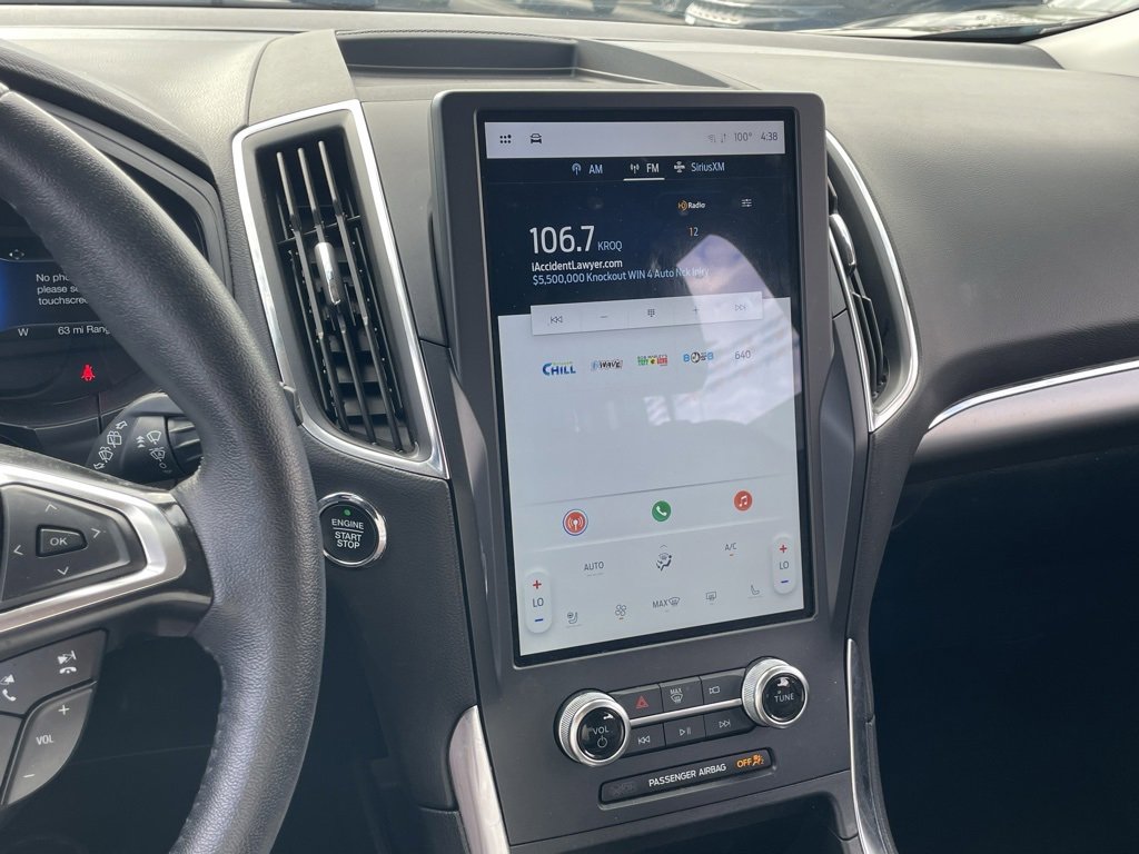 Used 2024 Ford Edge Titanium image 26