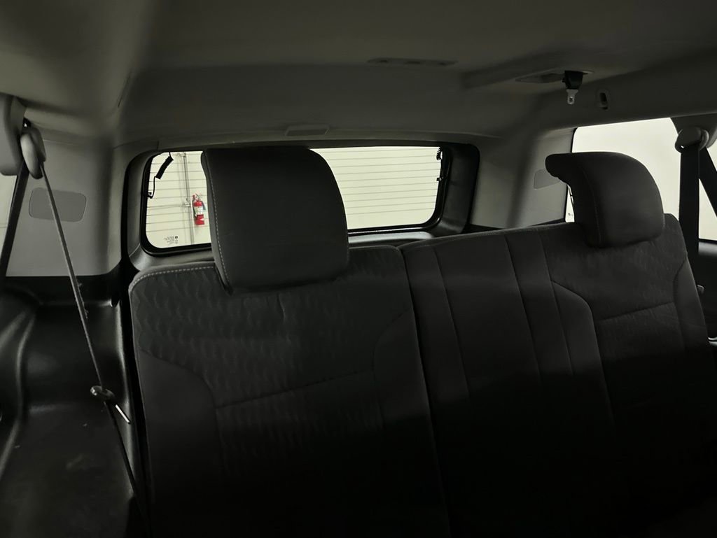 Used 2017 GMC Yukon XL SLE w/ SLE Value Package RWD image 23