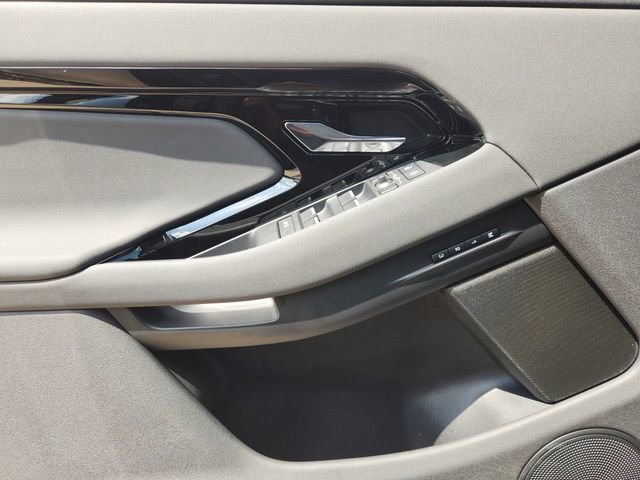 Used 2025 Land Rover Range Rover Evoque S AWD/4WD image 21