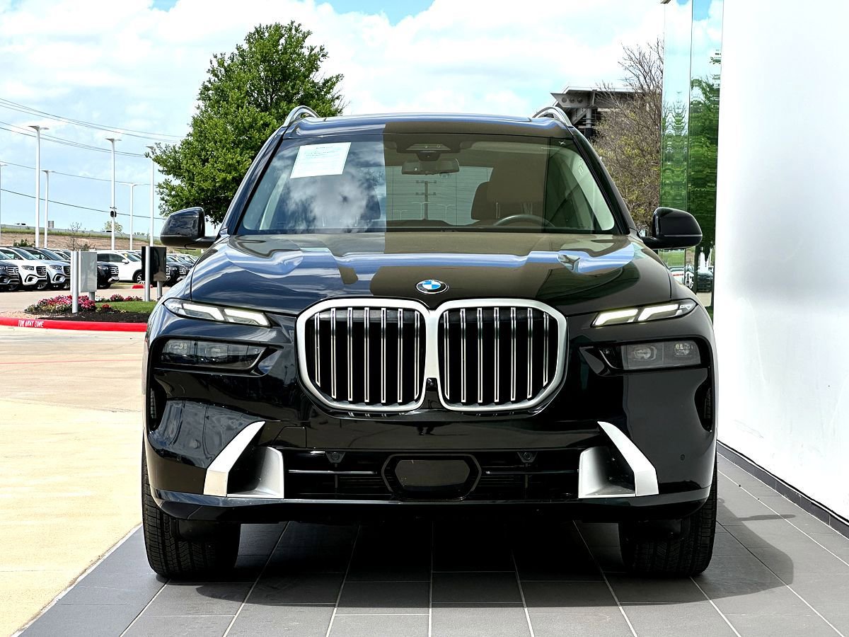 Certified 2023 BMW X7 xDrive40i w/ Premium Package image 5