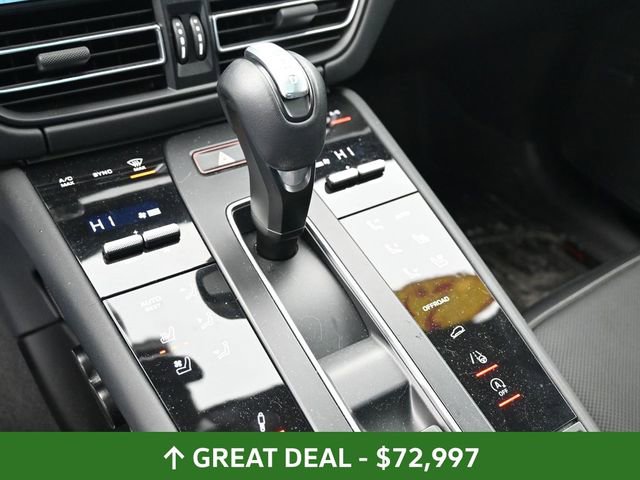 Used 2023 Porsche Macan GTS image 25