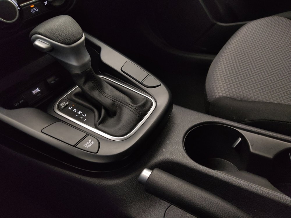 Used 2025 Kia Soul LX image 26