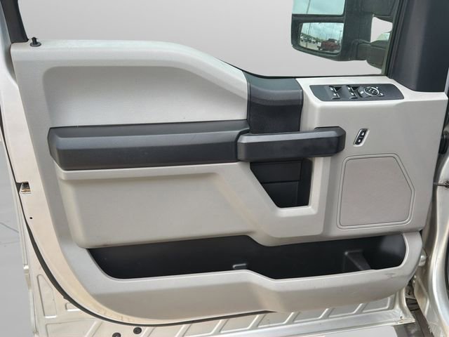 Used 2018 Ford F350 XL w/ Power Equipment Group image 17