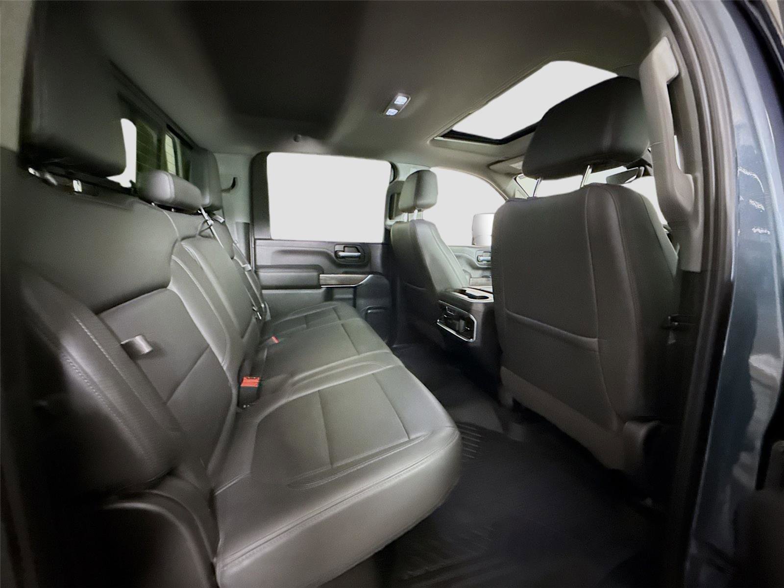 Used 2020 Chevrolet Silverado 3500 LTZ w/ LTZ Premium Package image 22