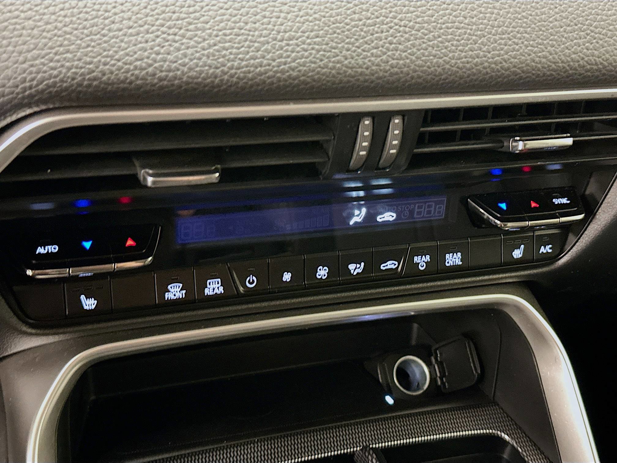 Used 2024 MAZDA CX-90 3.3 Turbo w/ Preferred Plus image 24
