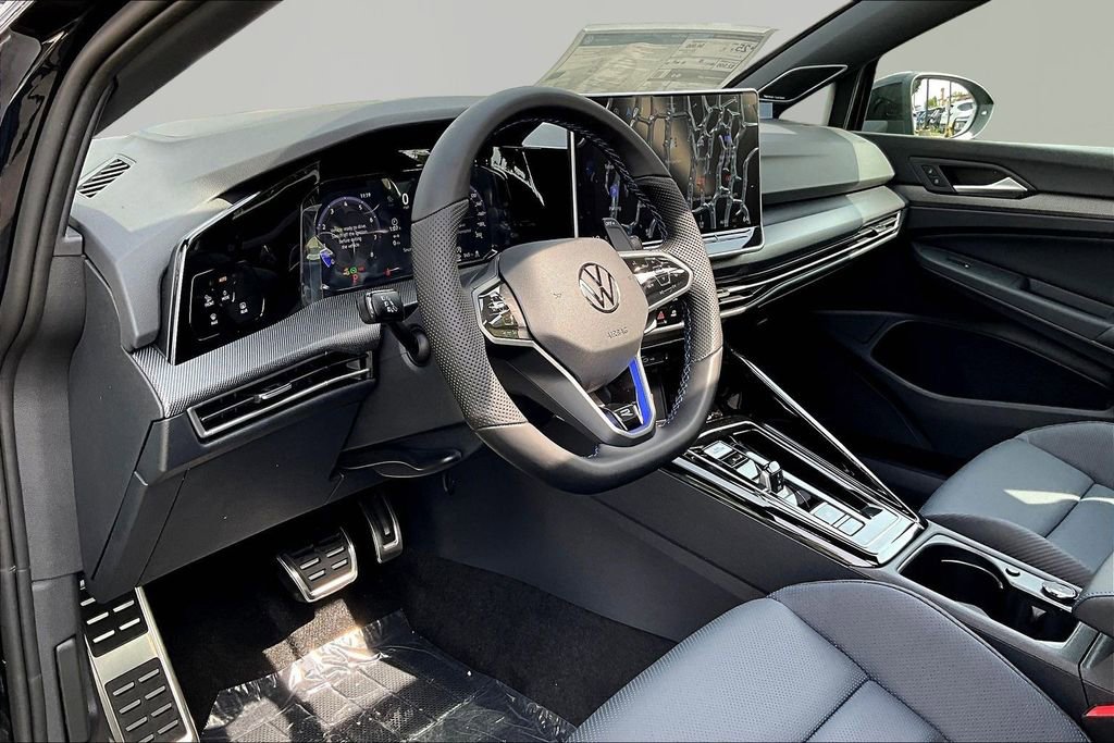New 2026 Volkswagen Golf image 17