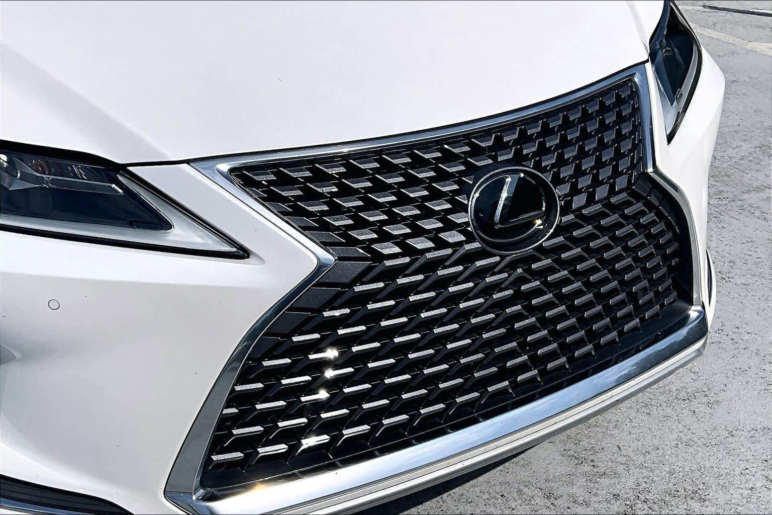 Used 2020 Lexus RX 350 FWD w/ Premium Package image 28