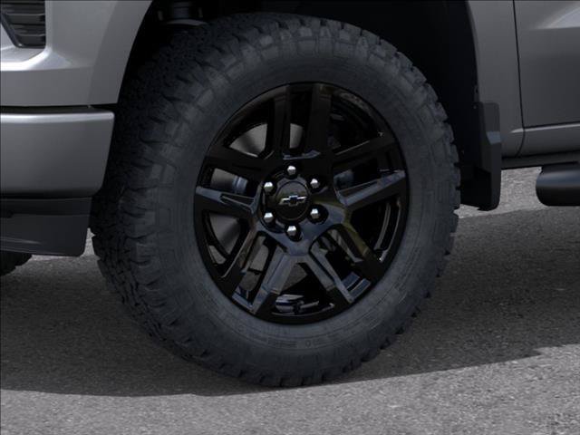 New 2026 Chevrolet Silverado 1500 Custom w/ Turbomax Blackout Package RWD image 9