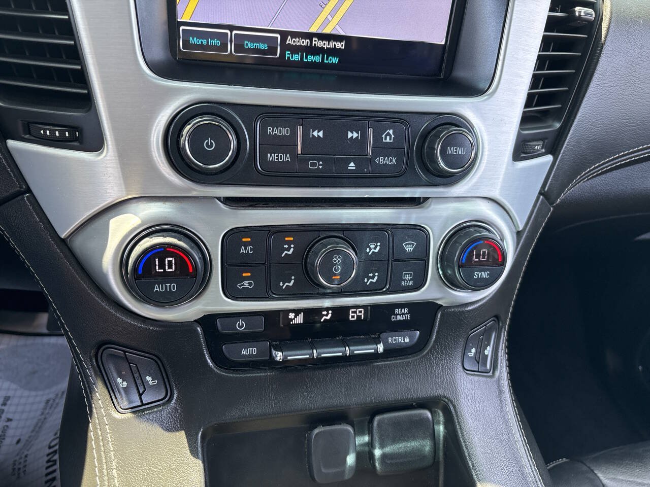 Used 2019 GMC Yukon XL SLT w/ HD Trailering Package RWD image 34