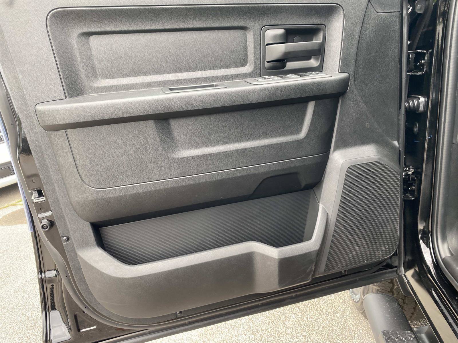 New 2026 RAM 2500 Tradesman AWD/4WD image 13