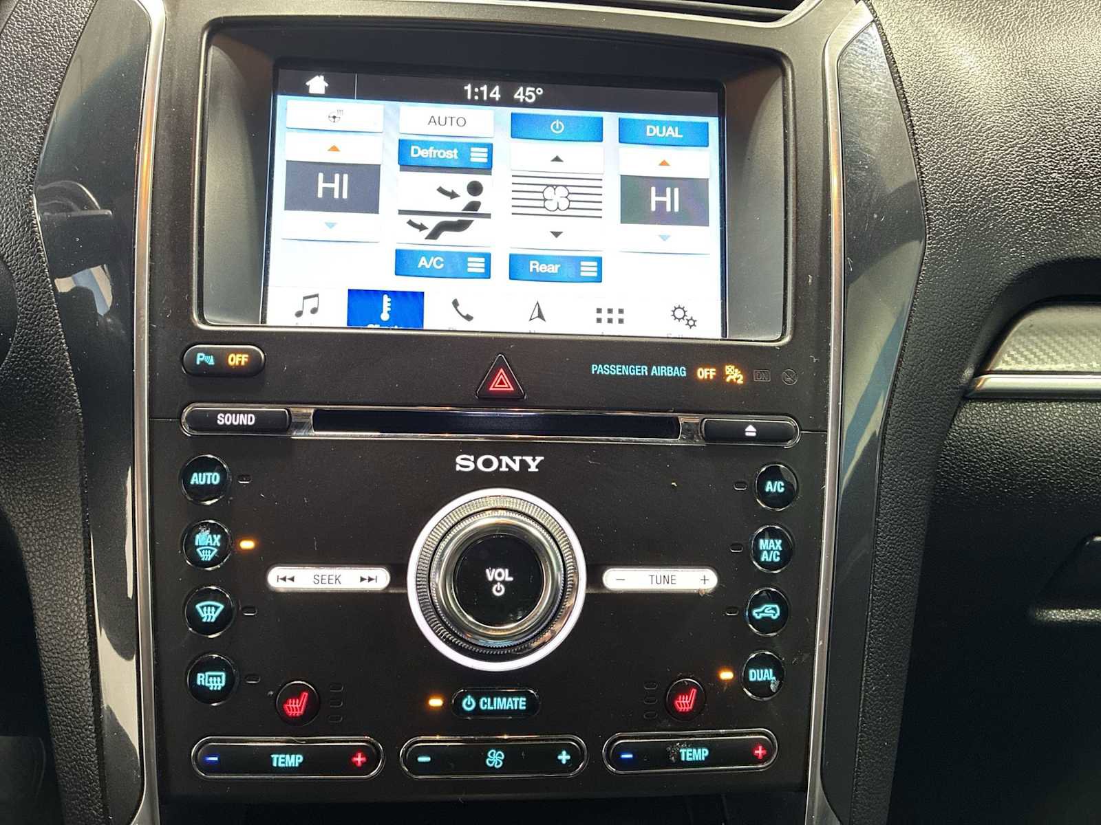 Used 2018 Ford Explorer Sport image 16