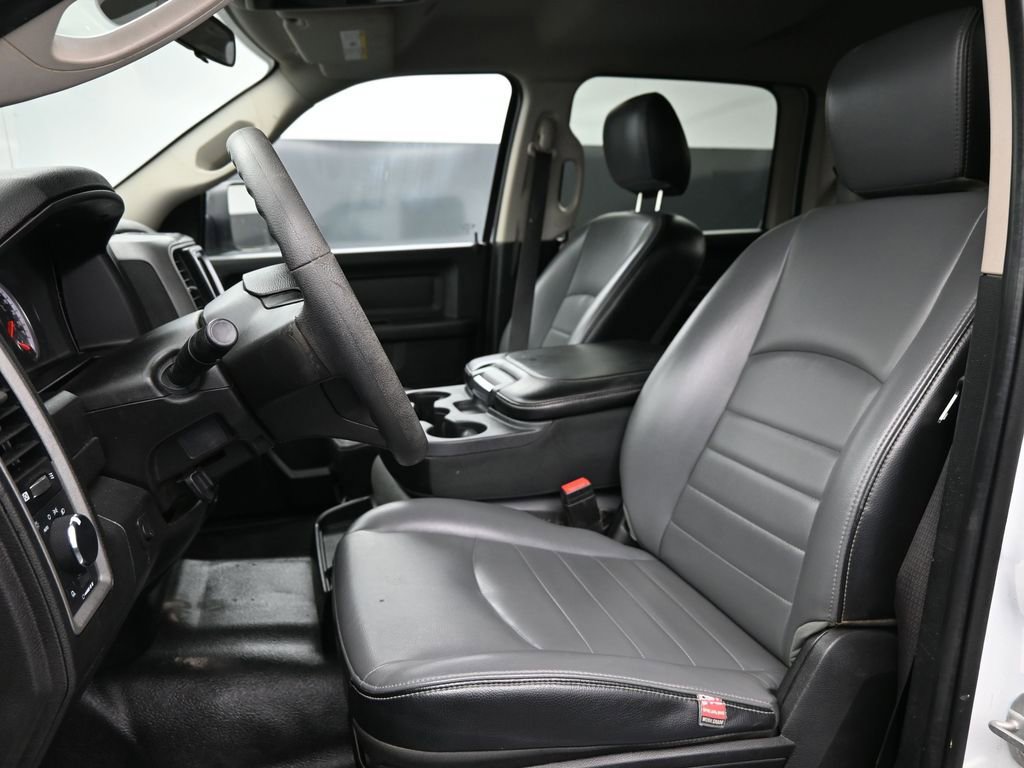 Used 2022 RAM 1500 Tradesman w/ Chrome Appearance Group AWD/4WD image 10
