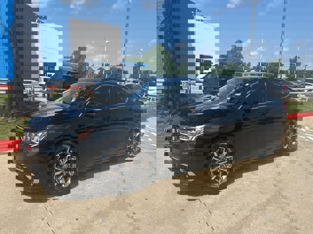 Used 2020 Acura TLX w/ Technology Package FWD image 2