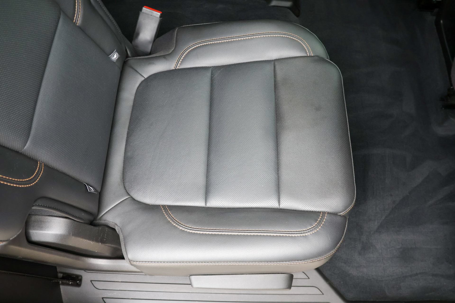 Used 2021 Chevrolet Traverse Premier w/ Redline Edition AWD/4WD image 29