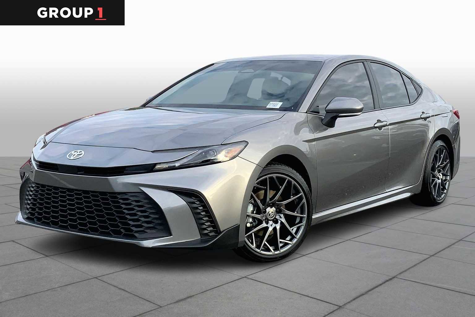 Used 2025 Toyota Camry SE