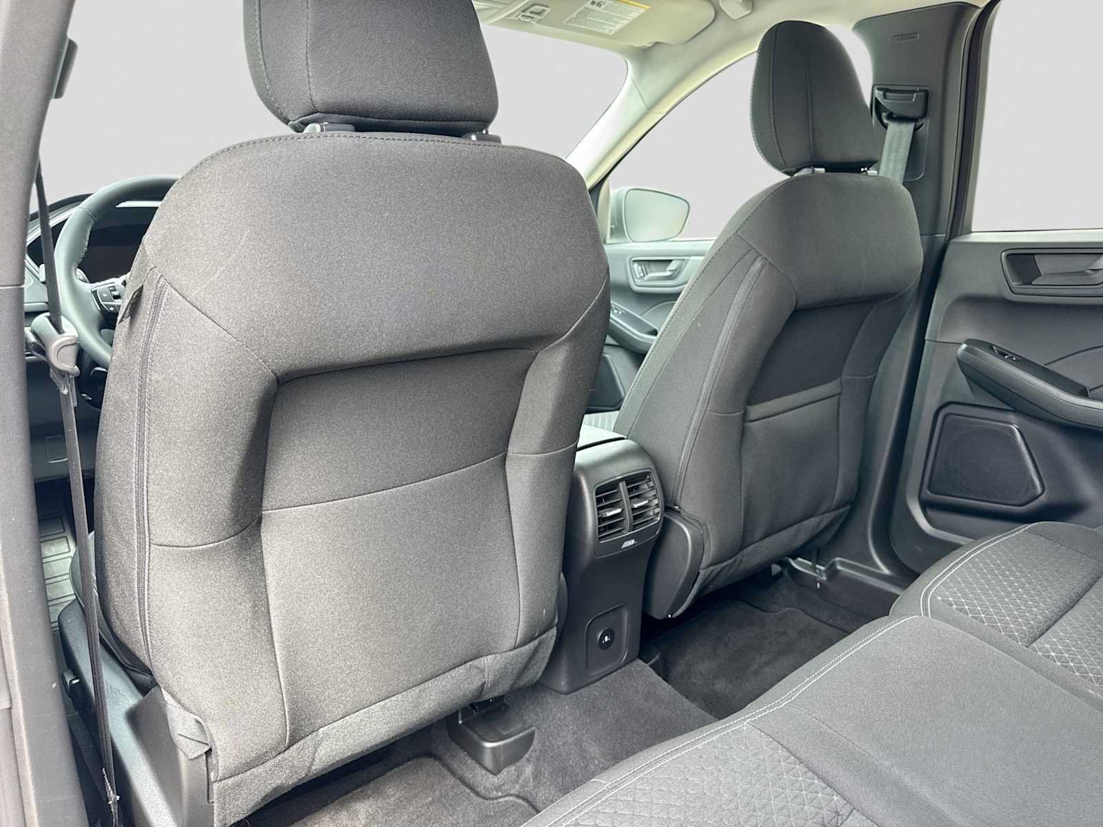 Used 2023 Ford Escape Active AWD/4WD image 17