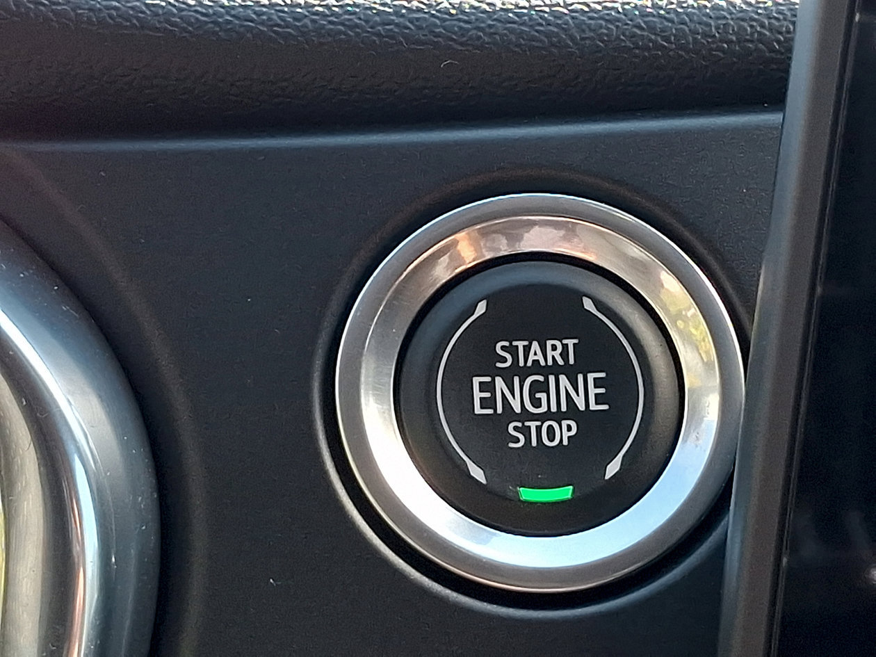 Used 2023 Chevrolet Blazer LT FWD image 22