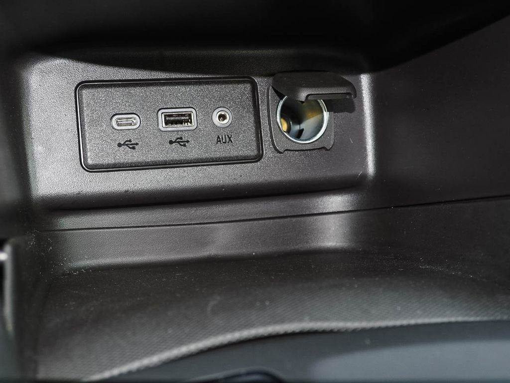 Certified 2024 Chevrolet Equinox LS w/ LS Convenience Package AWD/4WD image 13