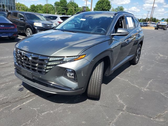 Certified 2023 Hyundai Tucson Limited AWD/4WD image 2