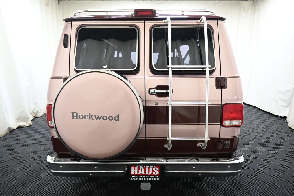Used 1990 Chevrolet G20 RWD image 21