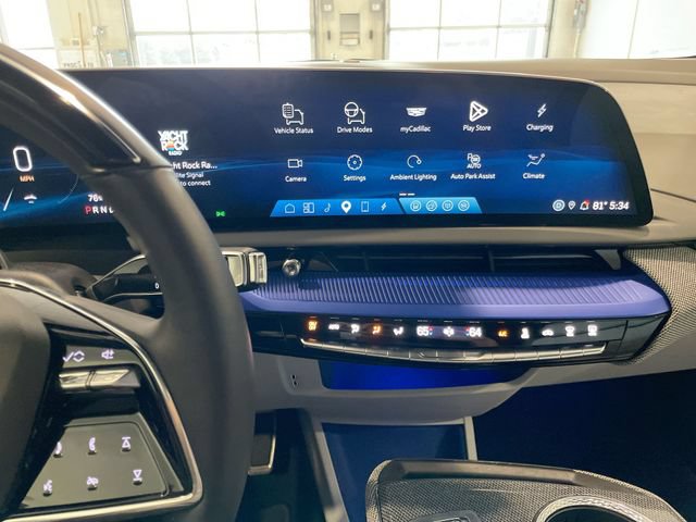 Used 2025 Cadillac Optiq Sport 1 AWD/4WD image 17