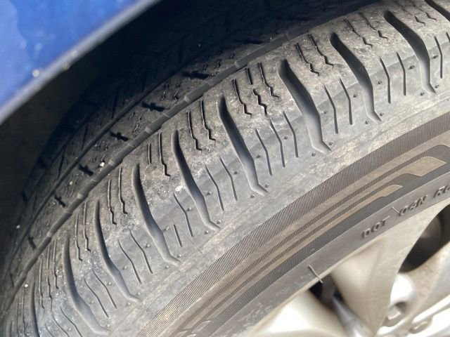 Used 2019 Chevrolet Cruze LT w/ Convenience Package image 6