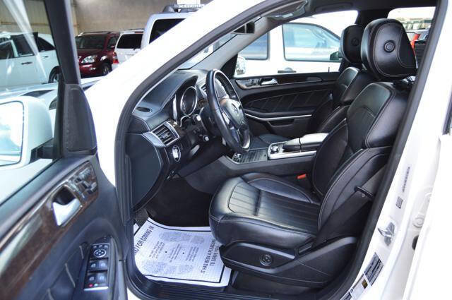 Used 2014 Mercedes-Benz GL 450 GL 450 4MATIC AWD 4dr SUV image 47