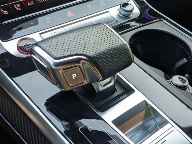 Used 2022 Audi RS Q8 w/ Black Optic Package image 12