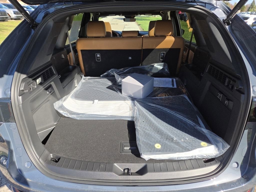 New 2026 MAZDA CX-70 3.3 Turbo S w/ Premium Plus image 14