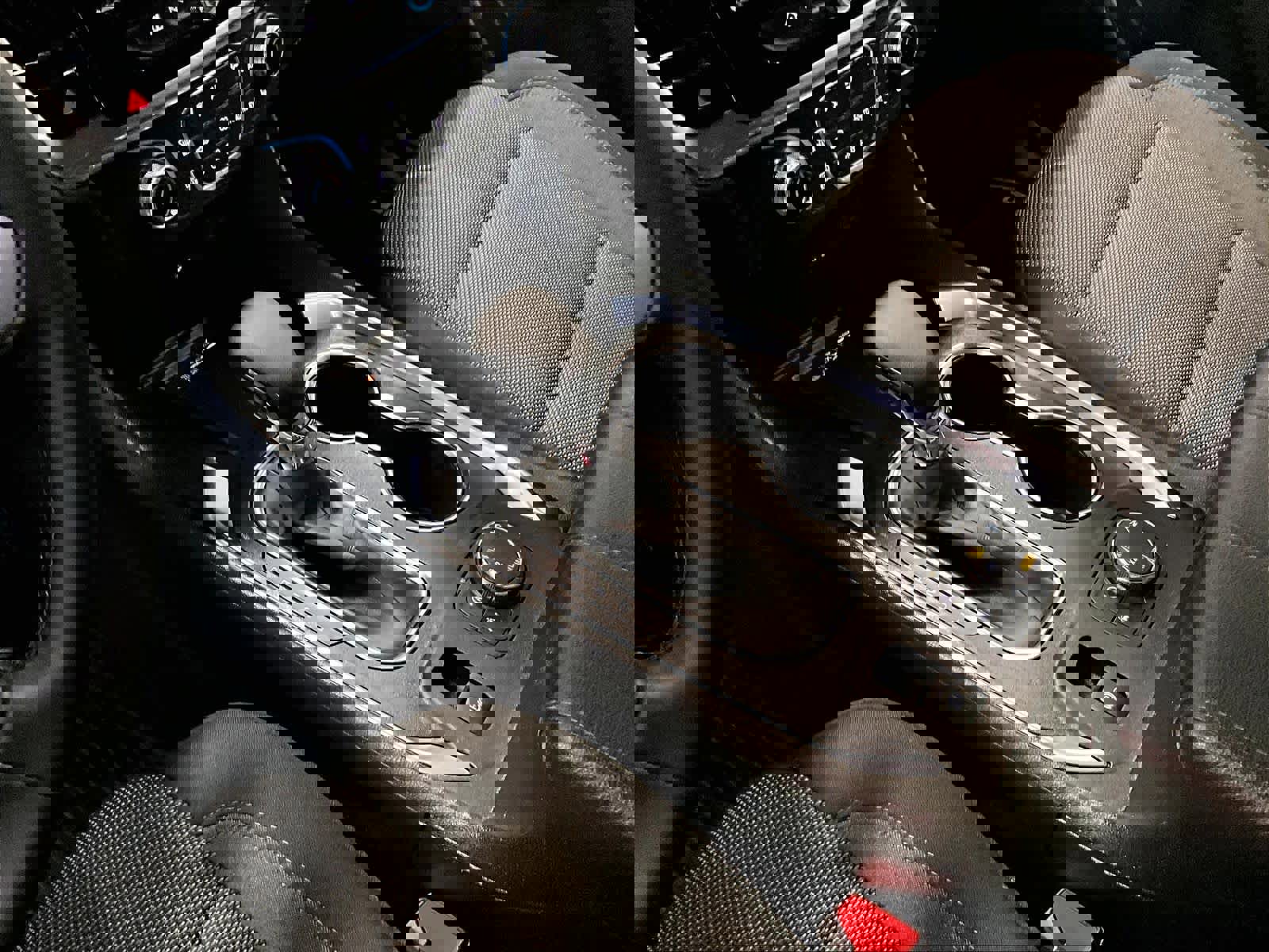 Used 2023 Chevrolet Traverse LT image 21