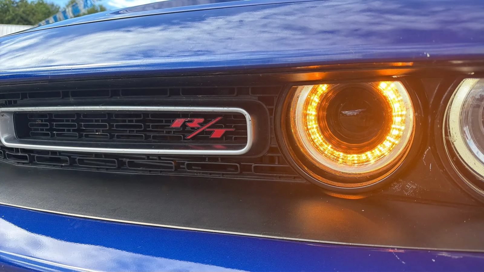 Used 2018 Dodge Challenger R/T Plus RWD image 5