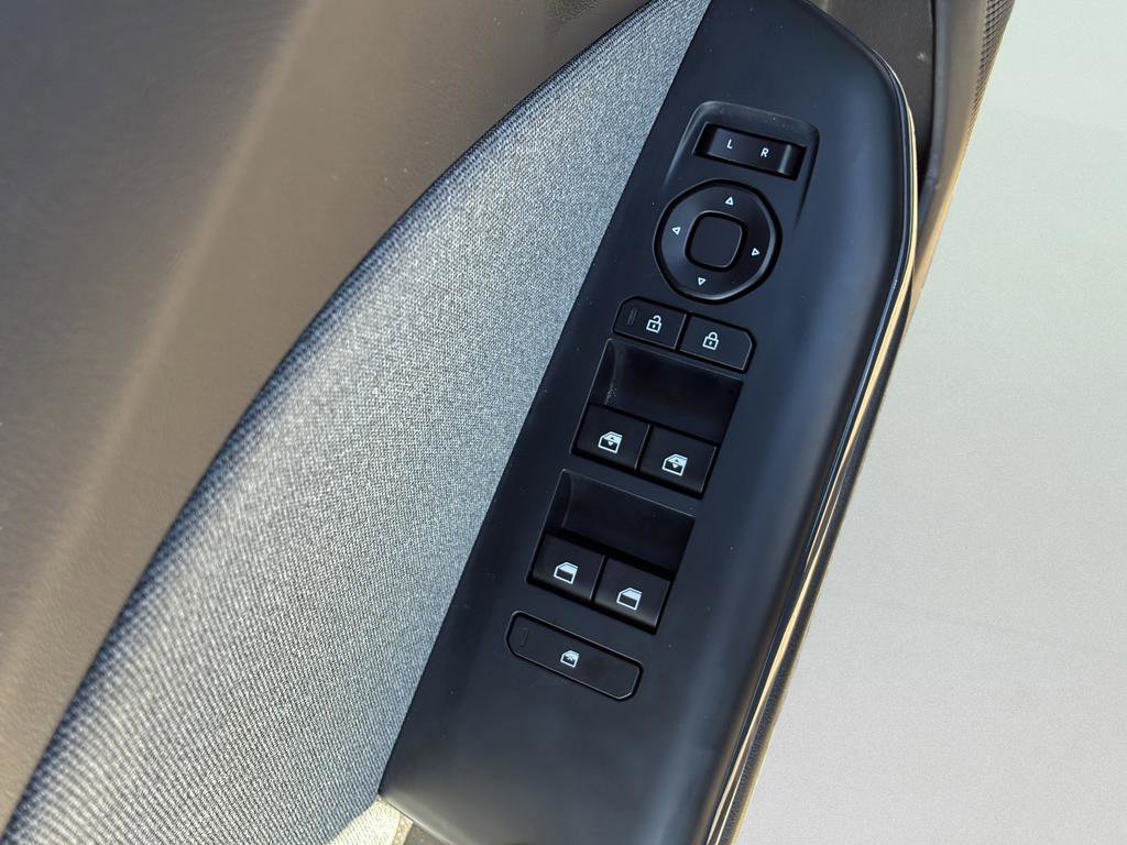 Certified 2025 Kia K4 EX FWD image 21