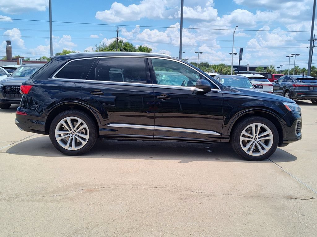 Used 2025 Audi Q7 3.0T Premium Plus AWD/4WD image 13