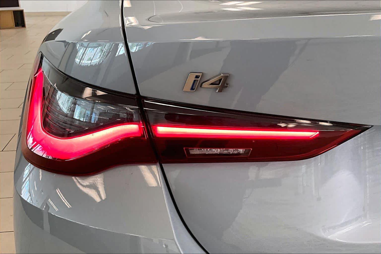 Used 2024 BMW i4 M50 AWD/4WD image 29