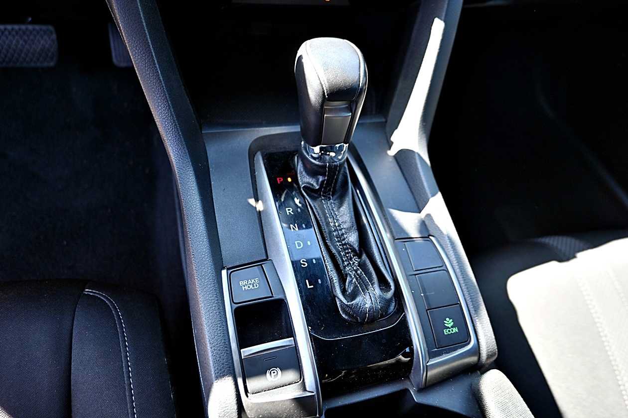 Used 2020 Honda Civic EX image 26