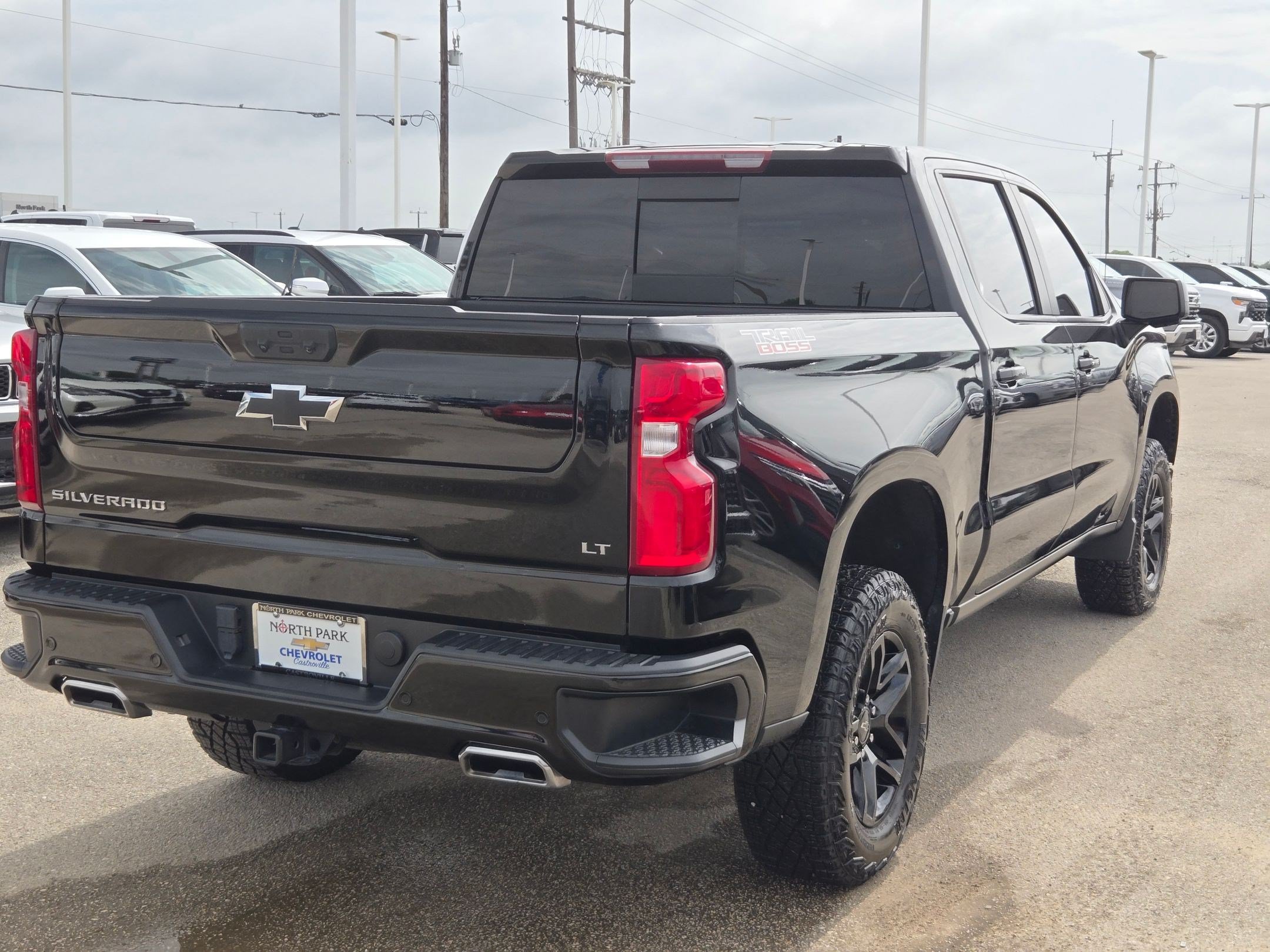 Certified 2024 Chevrolet Silverado 1500 LT Trail Boss w/ LT Trail Boss Premium Package AWD/4WD image 3