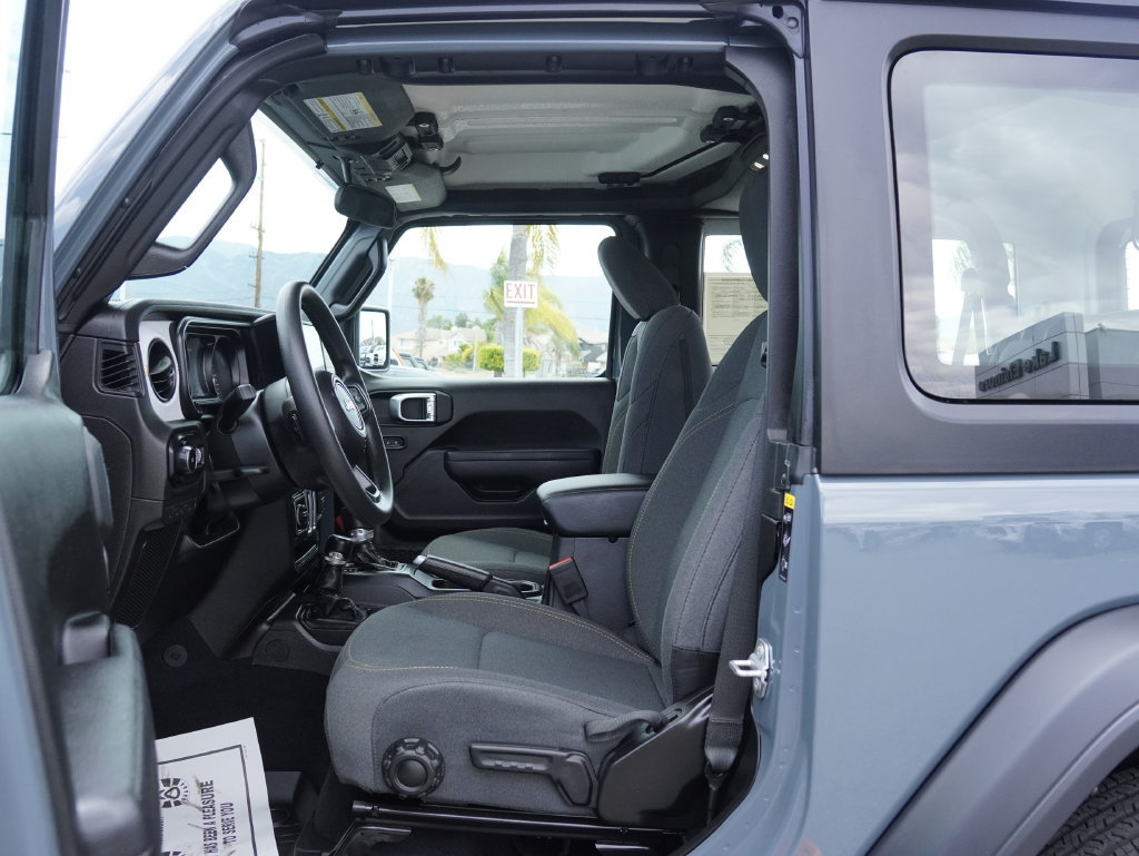 Used 2026 Jeep Wrangler Sport AWD/4WD image 25