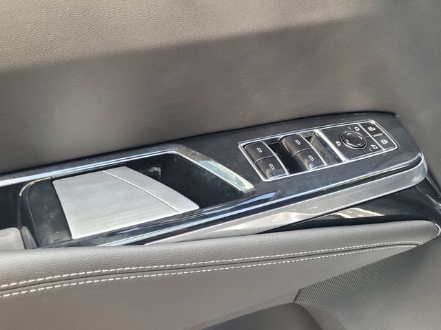 New 2026 Cadillac Escalade Sport w/ LPO, ONYX Package AWD/4WD image 21
