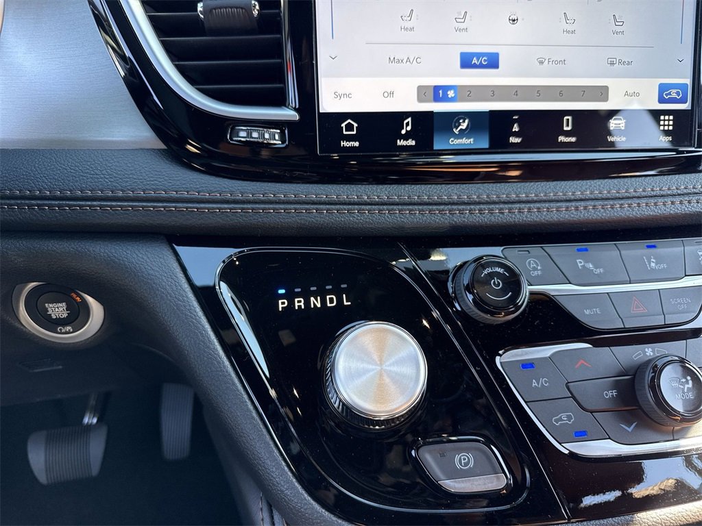 New 2026 Chrysler Pacifica Pinnacle image 21