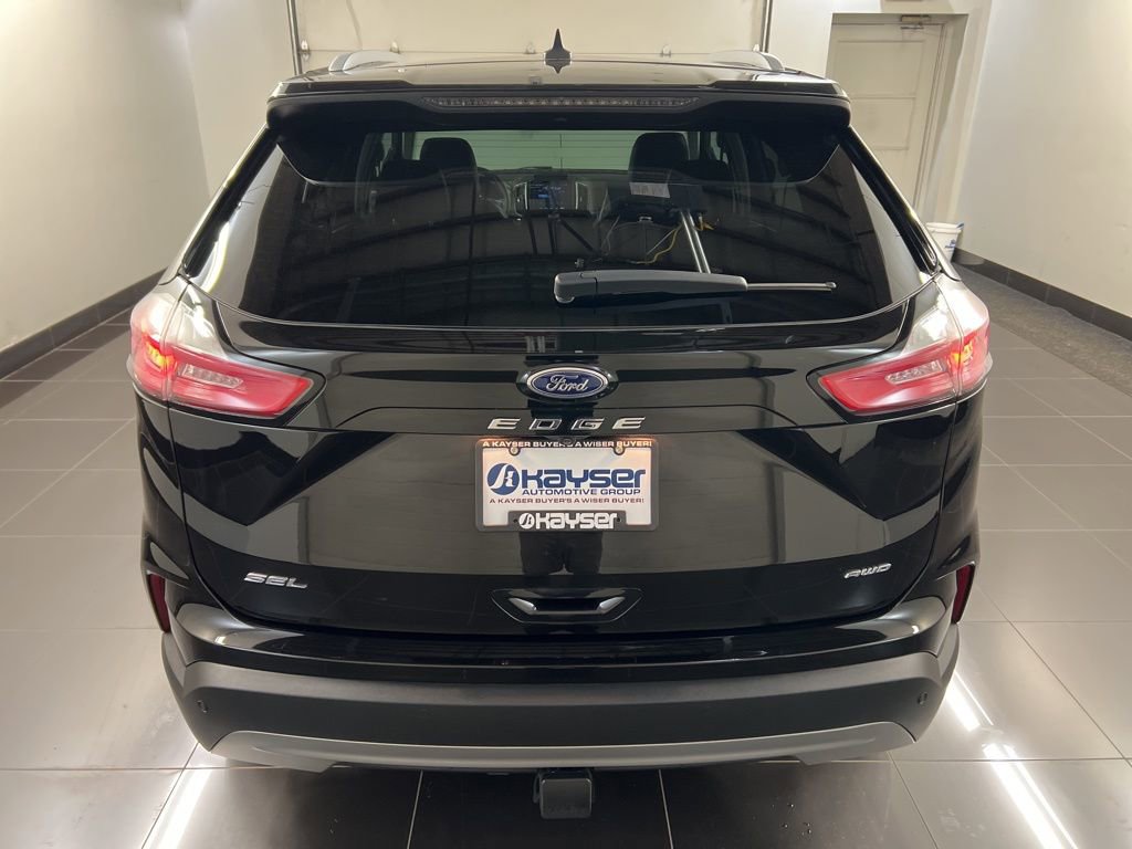 Certified 2024 Ford Edge SEL w/ Convenience Package image 5