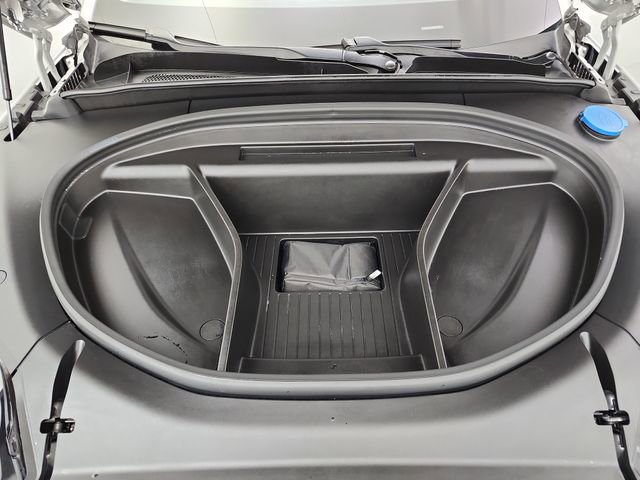 New 2025 Volvo EX90 Plus w/ Protection Package Premier image 17